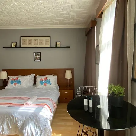 Palyaco Hotel *